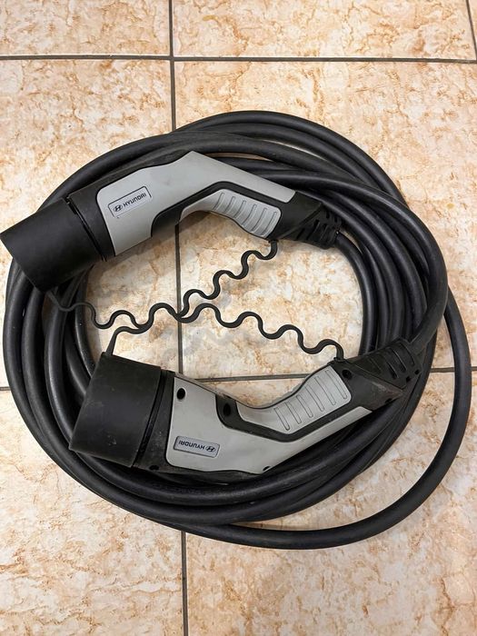Кабель зарядки HYUNDAI type2