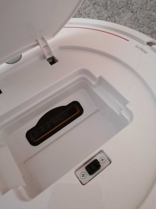 Aspirador robot como novo