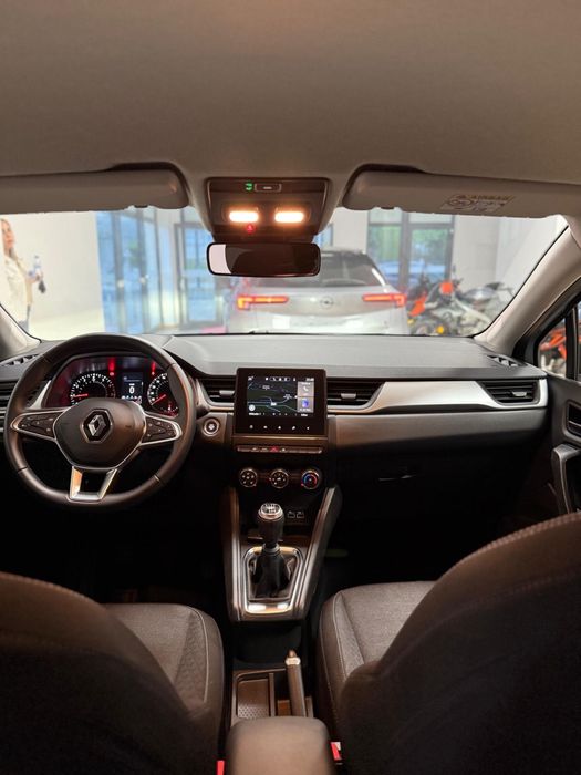 Renault Captur 4/2024, 14500 klms, gasolina, manual, iva dedutivel