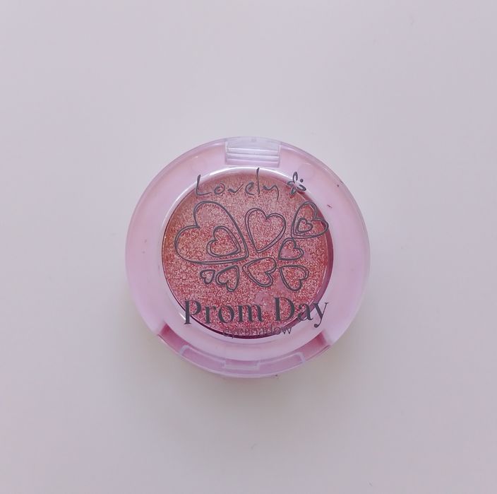 Lovely Prom Day Eyeshadow cień do powiek odcień 03 fiolet