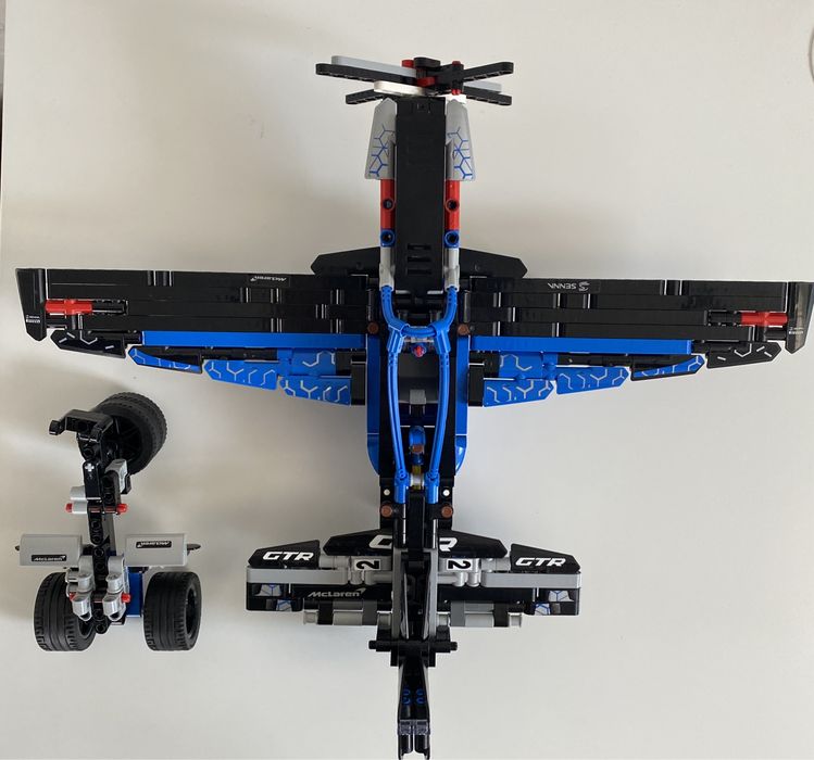 Lego Technic винищувач P-51D Mustang, лего літак, оригінал, кастом,