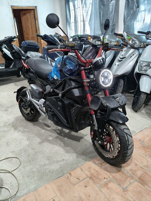 Електроскутер Електро мотоцикл Racer Brutal B-200LA літієва батарея 40