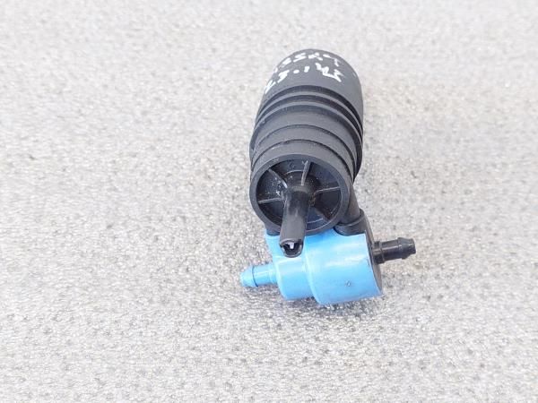 Motor de esguicho VOLKSWAGEN Passat (3B2)