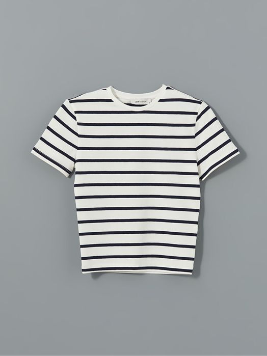 Футболка в полоску сорно біла
