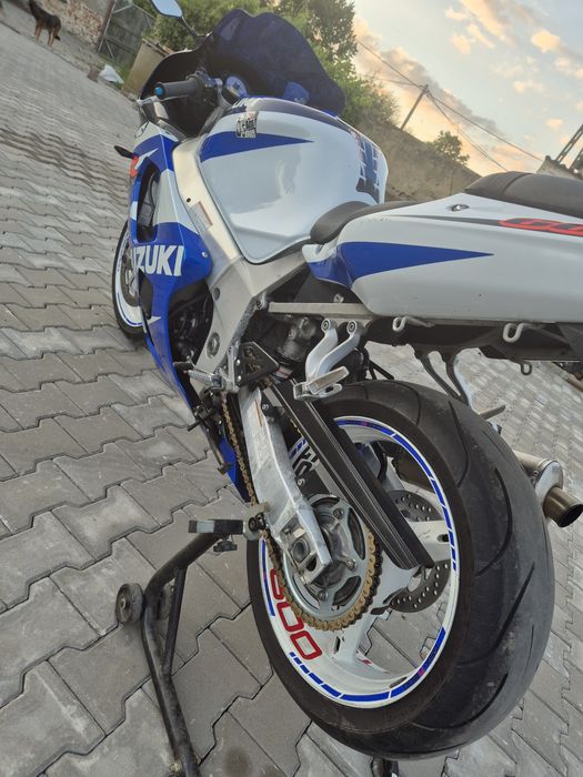 Suzuki GSXR 600 K1