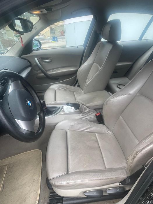 BMW série 1 118D foto 2