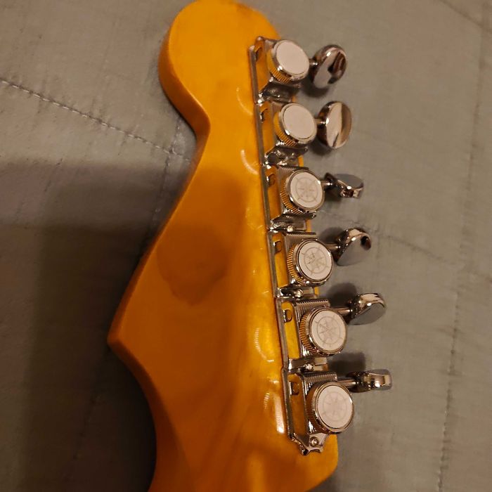 Gitara stratocaster
