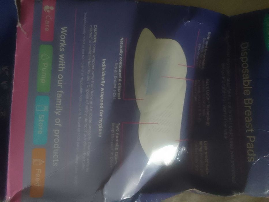 Накладки Lansinoh под грудь от протикания молока для кормящих мам груд