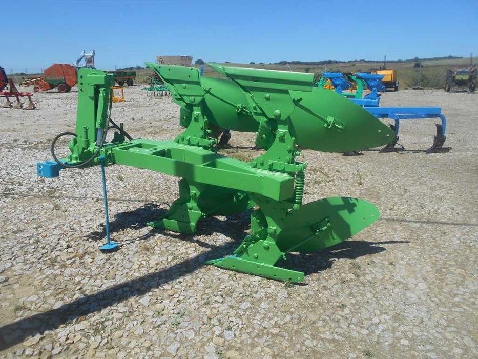 Charrua de 2 ferros hidraulica