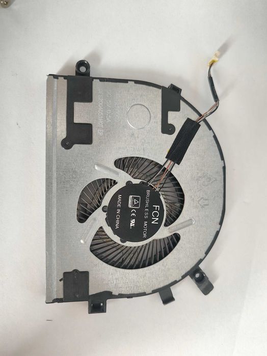 Wentylator CPU Lenovo Yoga 510-14IKB / Flex 4-1470 – 5F10L45845