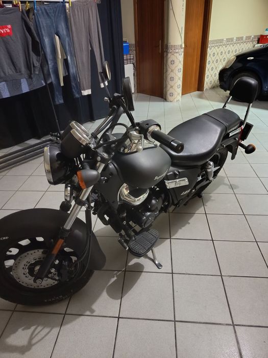 Keeway Superlight 125