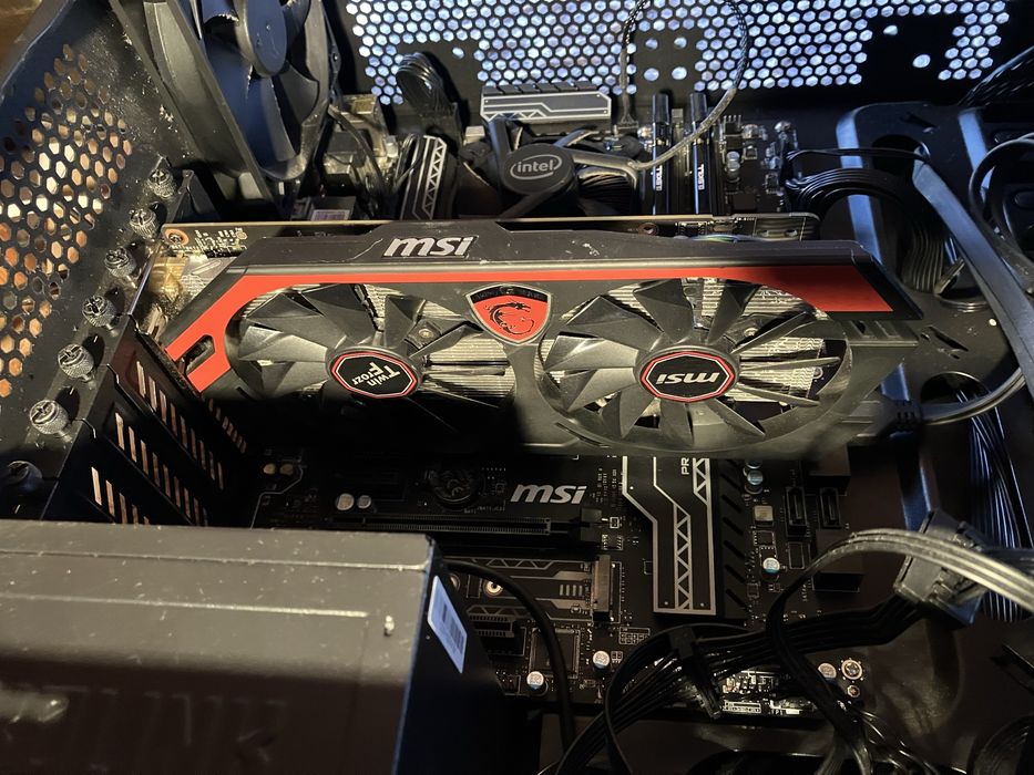 Placa gráfica MSI Nvidia GTX 750 Ti 2Gb