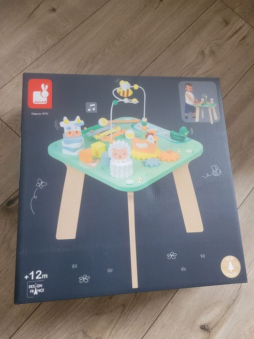 Drewniany stolik edukacyjny Janod