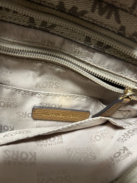 Продам сумку Michael Kors