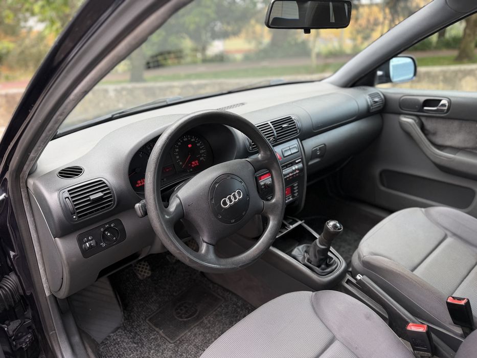 Audi A3 1.6 Gasolina 1 dono