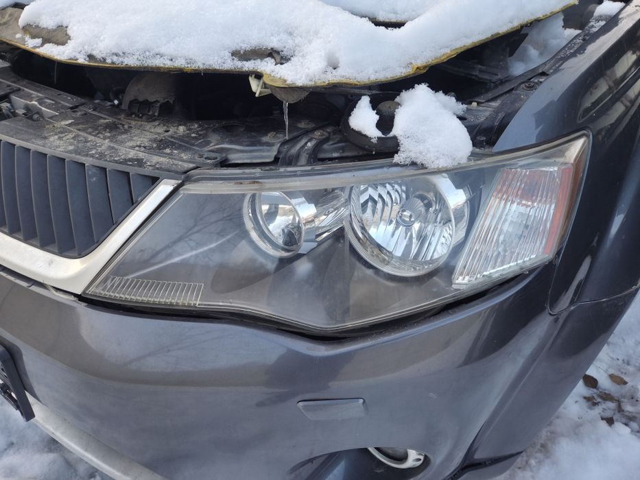 Lampy Przód Xenon Mitsubishi Outlander II Prawa i Lewa Komplet