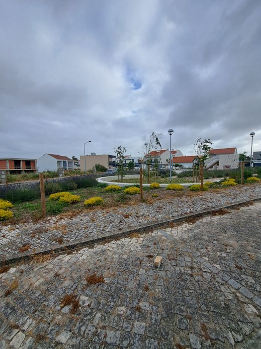 Lote terreno projeto aprovado em poucas semanas.por duzentos e dezanove mil. Posso fazer chve na mao por 679.900Trajouce urbanizacao nova.