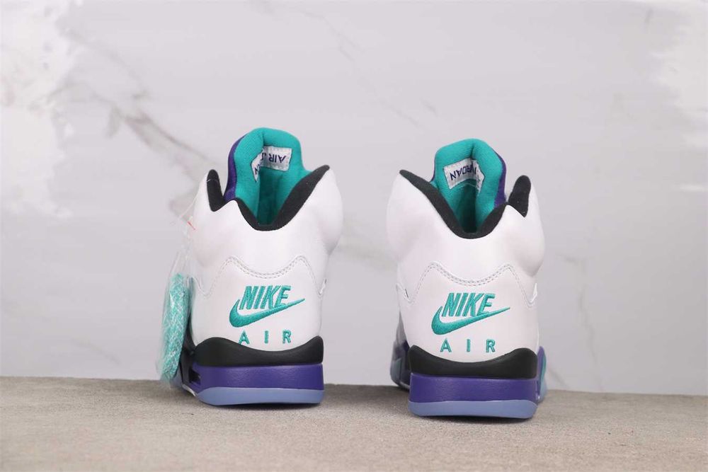 кросівки Nike Air Jordan 5