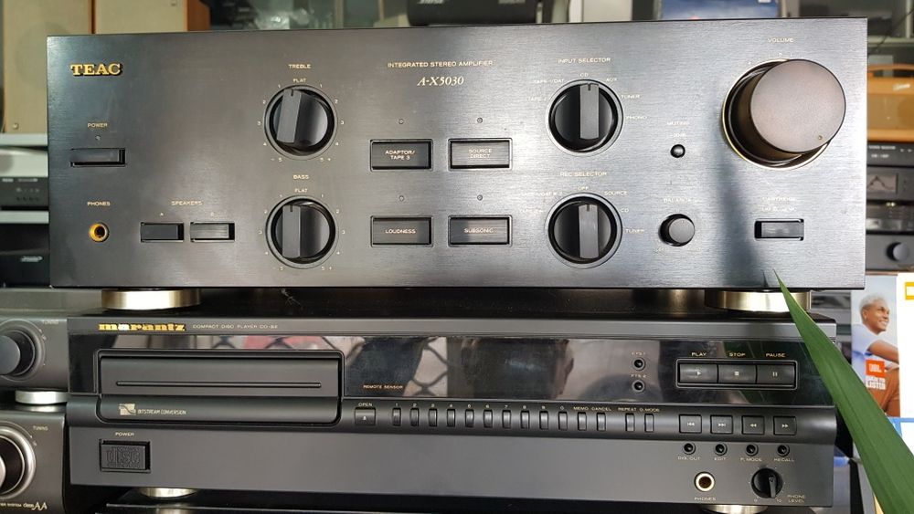 Amplificador Teac - A-X5030