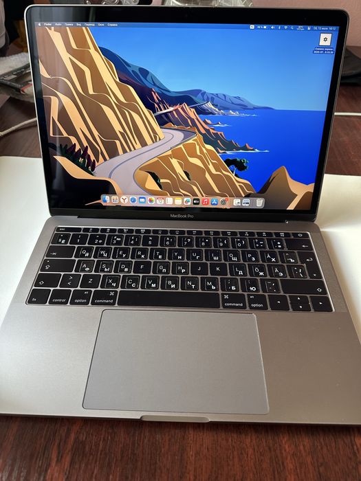 MacBook Pro 2016 8 RAM 256 Gb