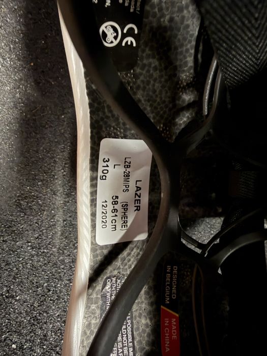 Kask szosowy Lazer Sphere MIPS L 58 61 cm bialy