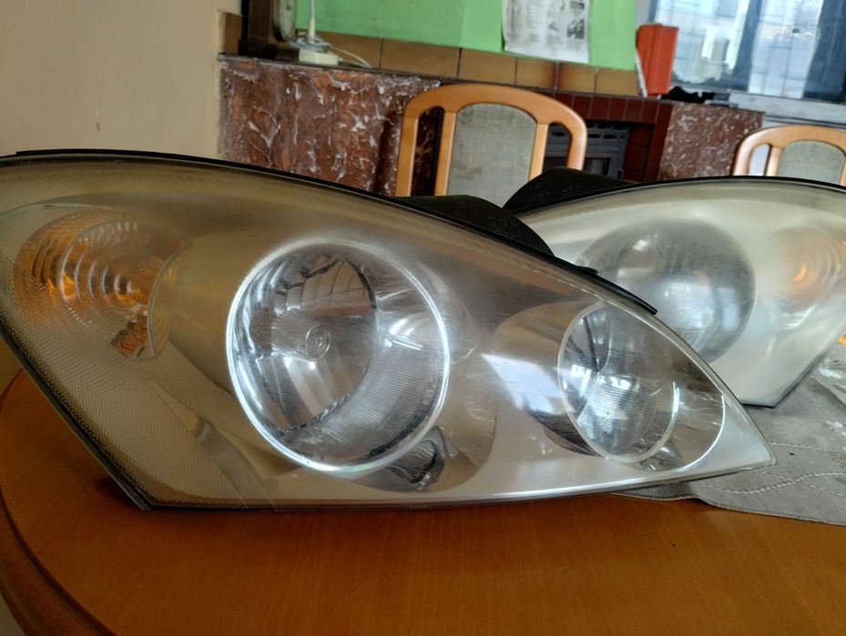 Lampy przód kia cee'd 2008