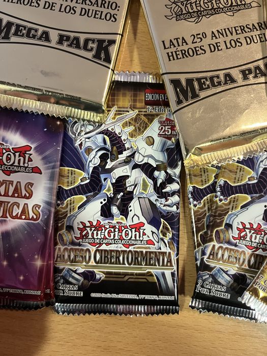 Pack Surpresa Yu-Gi-Oh! – 20 Cartas Aleatórias - Foil Garantida