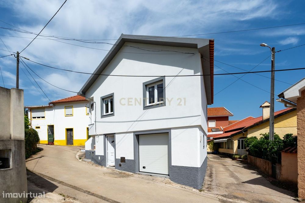 T2+2 Detached House - Serpins