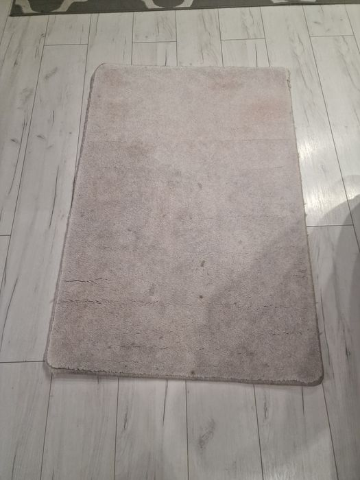 Sprzedam dywanik 80×119 cm