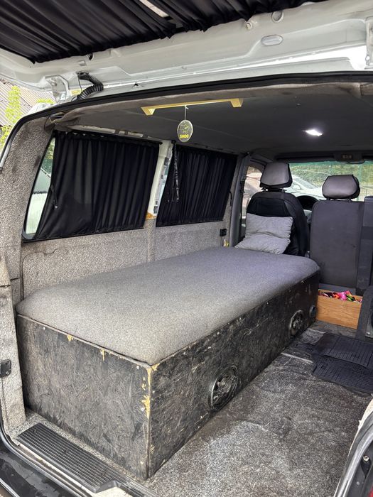 Продам Mercedes-Benz Vito W638