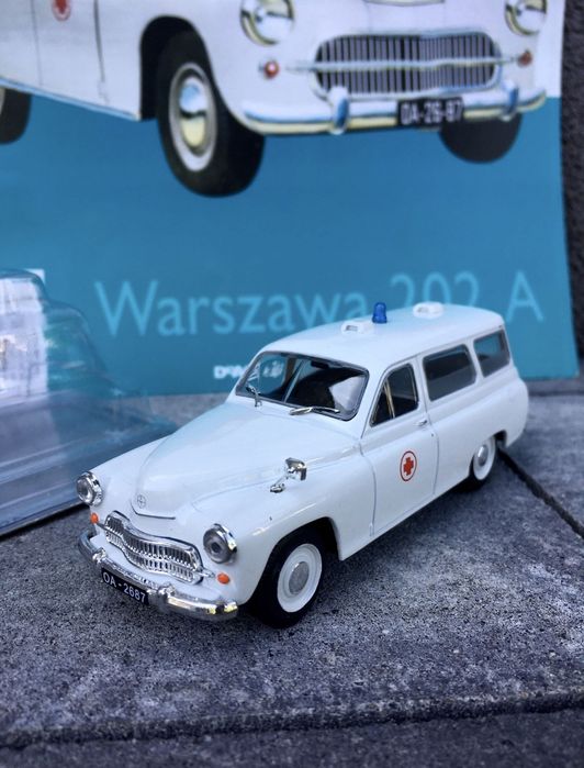 WARSZAWA 202 AMBULANS-auta PRL,model,autka,kolekcja, wydanie specjalne