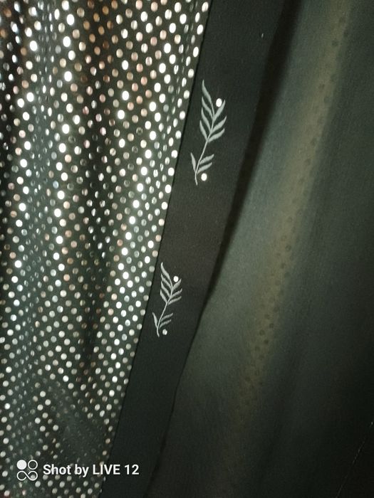 Narzutka a'la cekiny