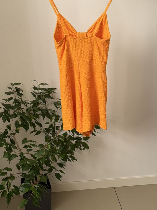 Kombinezon pomarańczowy Pull&Bear