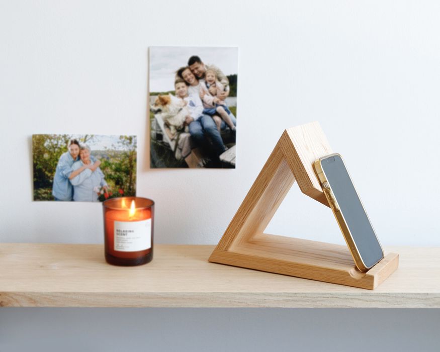 Dębowy stojak na książki, drewniana podstawka