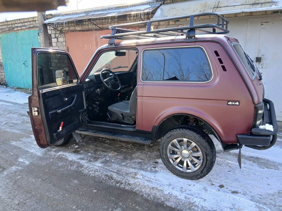 Продаётся Нива Ваз212140