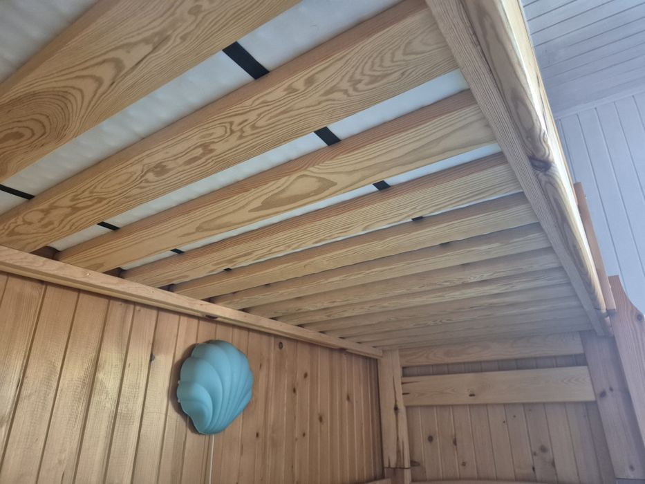 Łóżko GIGANT piętrowe drewniane 3 osobowe 200x90 + 4 materace