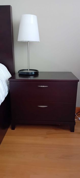 mesa de cabeceira