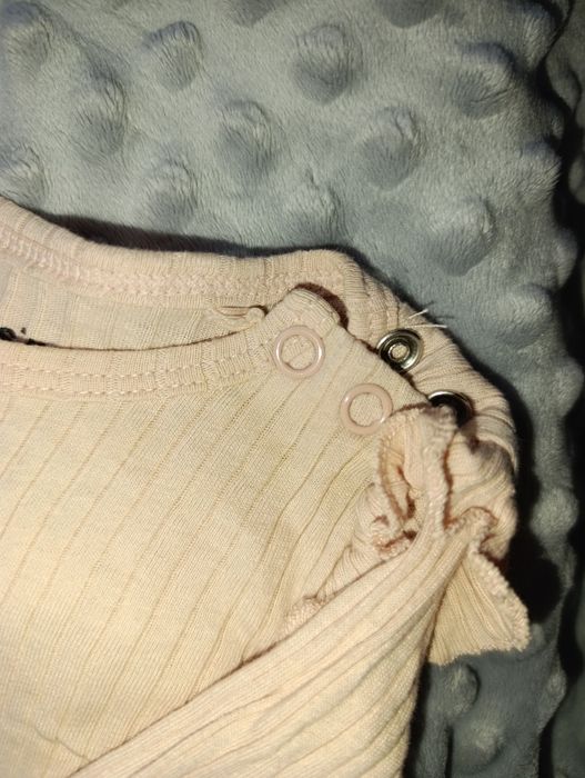 Продам боді на дівчинку