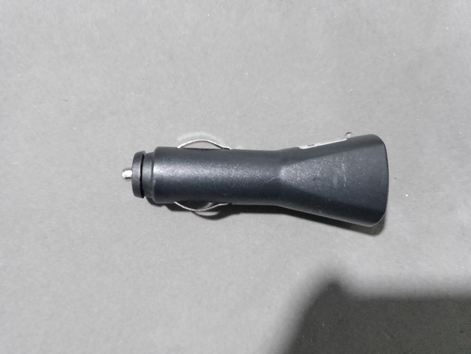 Carregador esqueiro USB