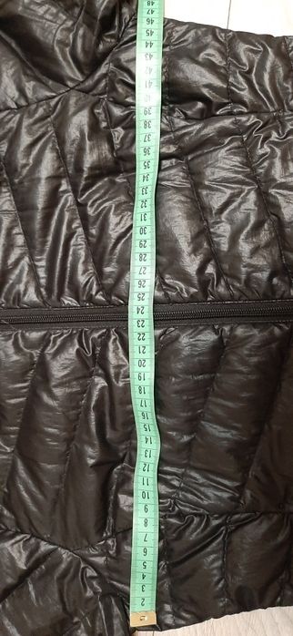 Kurtka czarna, lekka,wiosenna .