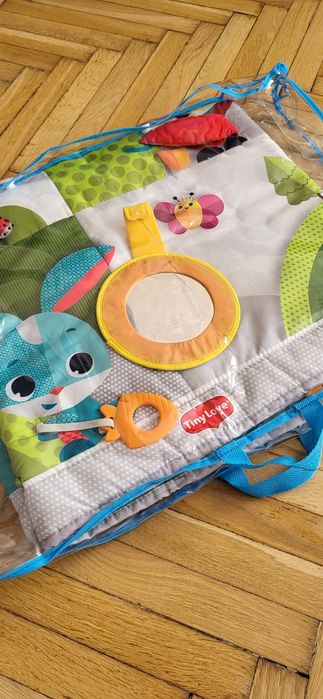 Mata TinyLove gigant zabawa na łące