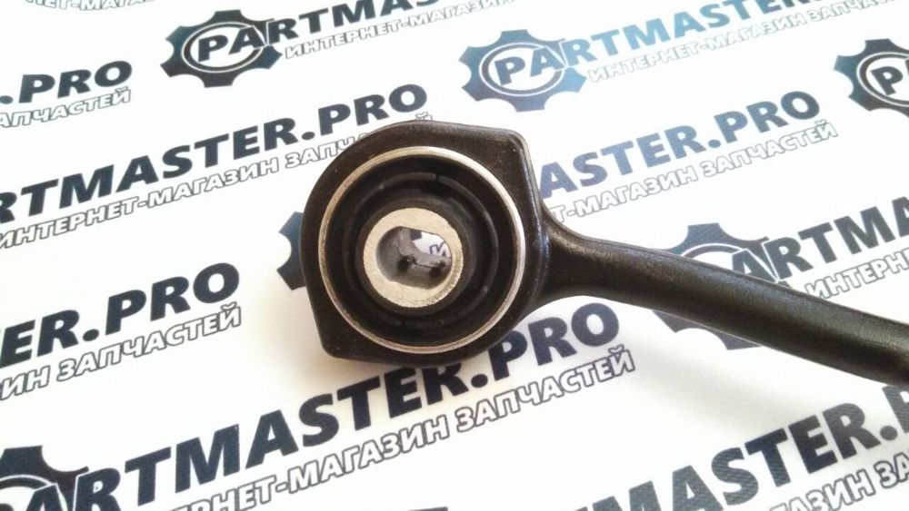 Рычаг Mercedes w203