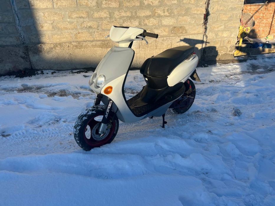 Продам yamaha neos стан .