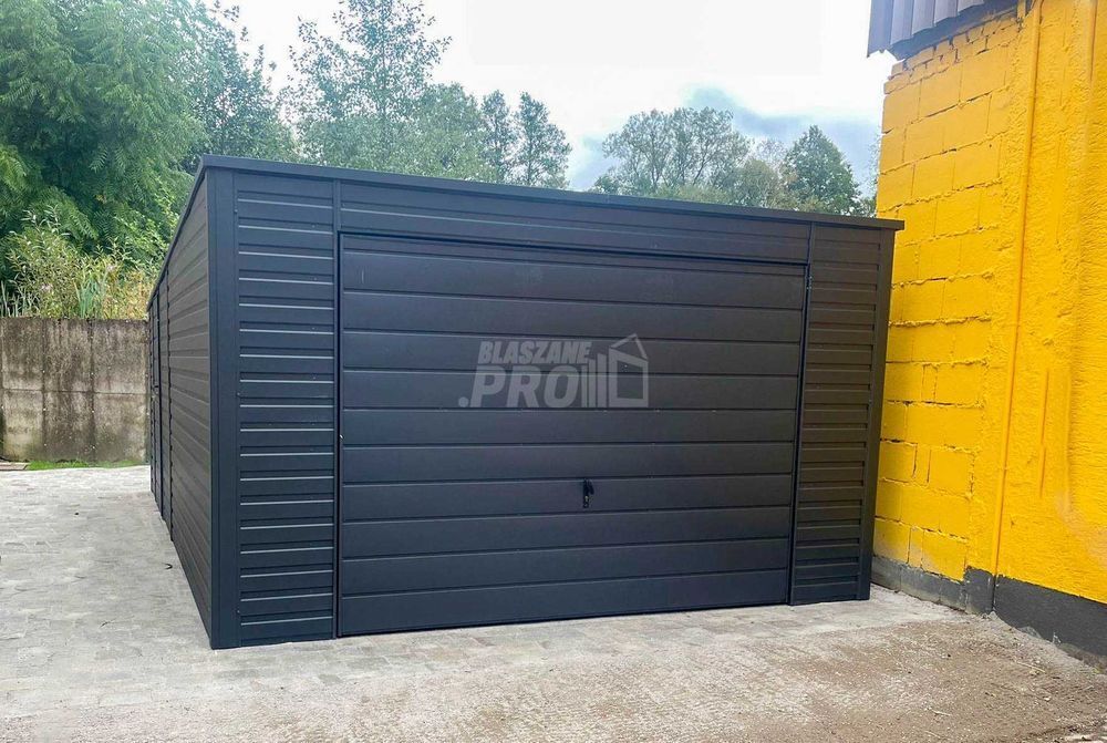 Garaż blaszany 4x6m Brama uchylna okno antracyt dach spad w tył GP480