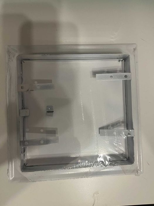 Drzwiczki rewizyjne 15cmx15cm Białe