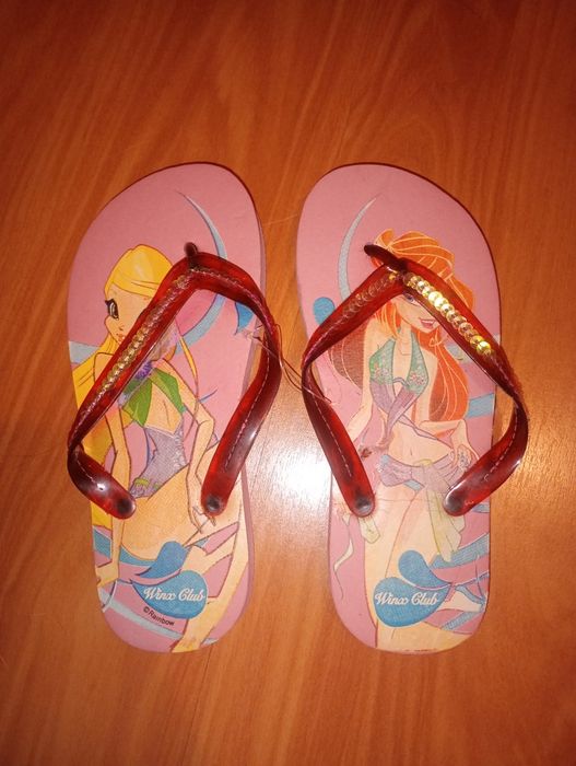 Winx-Chinelos menina