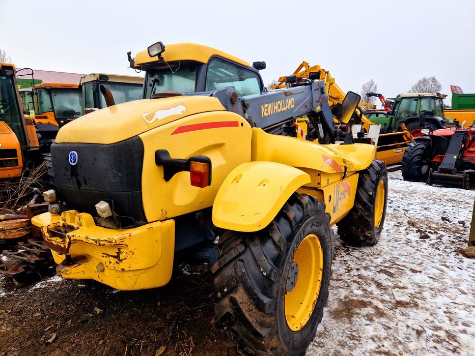 New Holland LM 410 Bardzo dobry stan 2000r Orginał Ładowarka Manitou