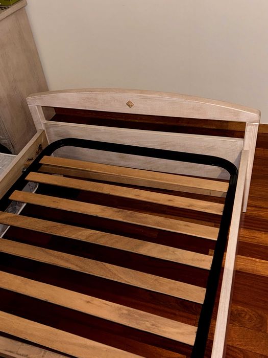 cama de solteiro64584321973761121