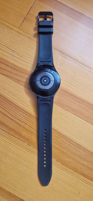 Samsung galaxy Watch4 Classic