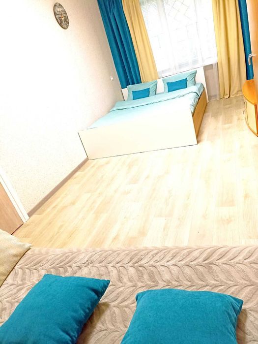 Світлі апартаменти в 100м від Софіївського парку  Автовокзал